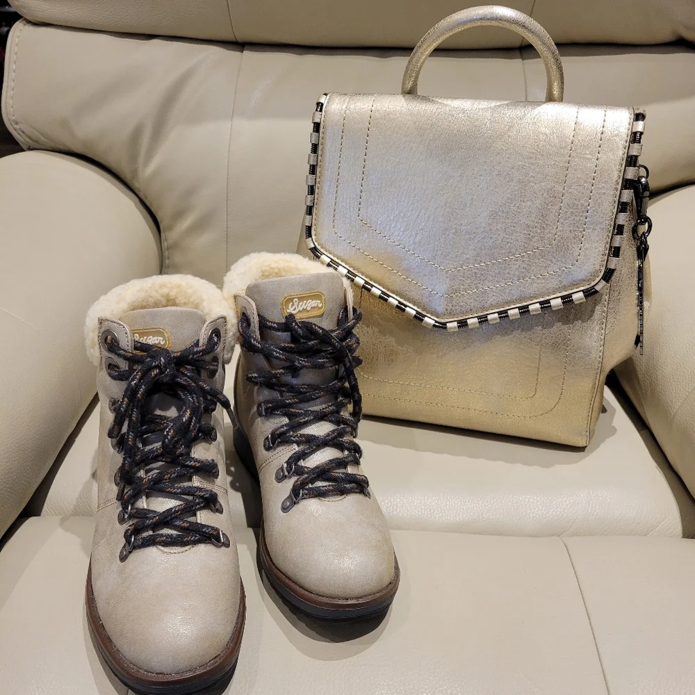 Women's Gold Cream Ankle Boots